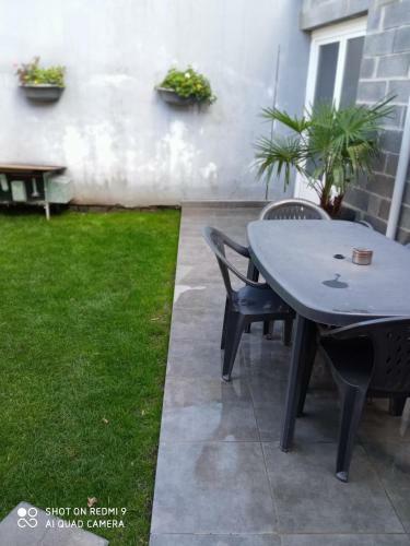 Le Jardin Aux Lapins
