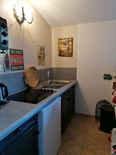 Apartamento Studio Au Milieu D Une Oliveraie Le Mas de La Huppe