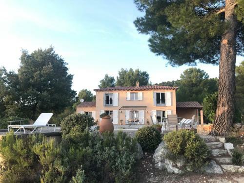 Villa Sortil�ge