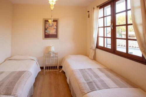 Villa Grande Maison Spacieuse Avec Piscine Priv�e Sans Vis-�-vis