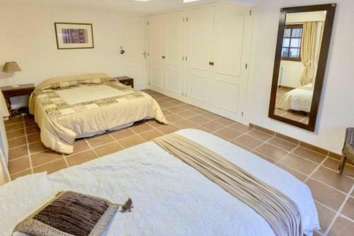 Villa Grande Maison Spacieuse Avec Piscine Priv�e Sans Vis-�-vis