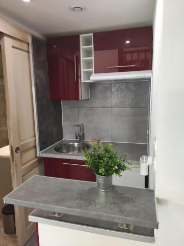 Apartamento Joli Studio Au Calme