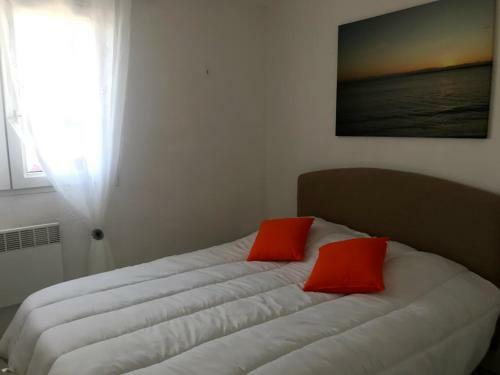 Apartamento � Moins de 100 M�tres de La Mer A La Pointe de Trevignon