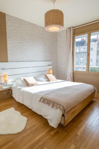 Apartamento Tours Centre - Proche Gare - Parking V�lo - Balcon - Arriv�e Autonome