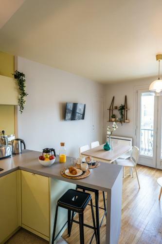 Apartamento Tours Centre - Proche Gare - Parking V�lo - Balcon - Arriv�e Autonome