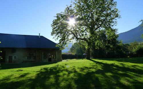 Hostal Le Pr� Aux Clercs