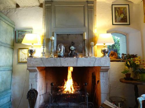 Bed & Breakfast La Cave De L'�peron