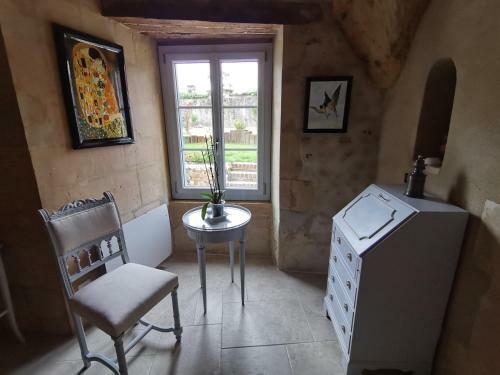 Les Iris - G�te Insolite Troglodytique