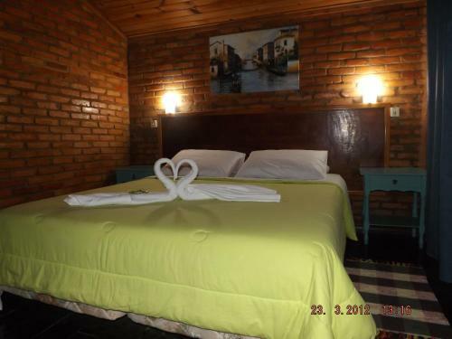 Hostal Pousada Quintal Das Pedras