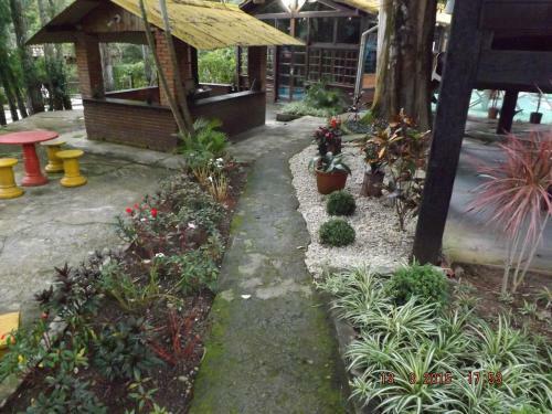 Hostal Pousada Quintal Das Pedras