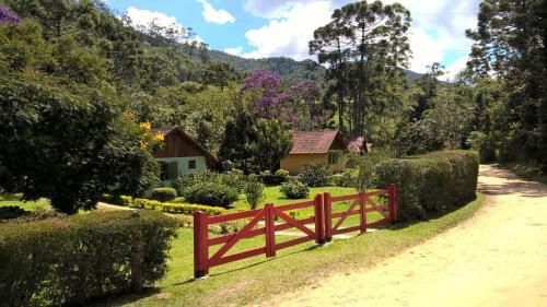 Hostal Pousada S�tio Das Astrap�ias