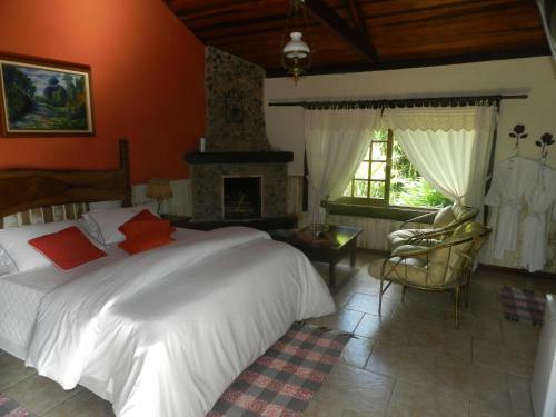 Hostal Pousada Recanto Do Pinheir�o