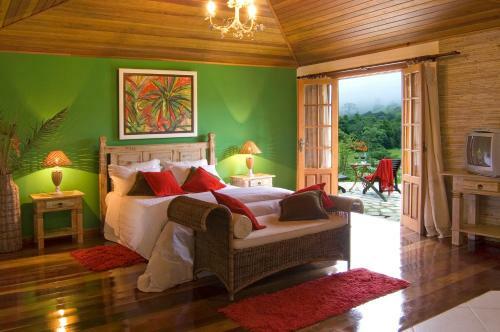 Hostal Pousada Recanto Do Pinheir�o
