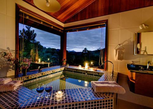 Hostal Pousada N� Da Madeira