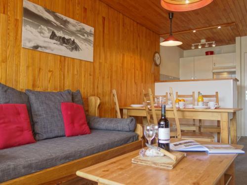 Apartment Le 2100 A Et B-9