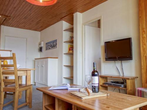 Apartment Le 2100 A Et B-9