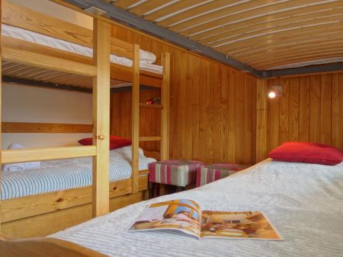 Apartment Le 2100 A Et B-9
