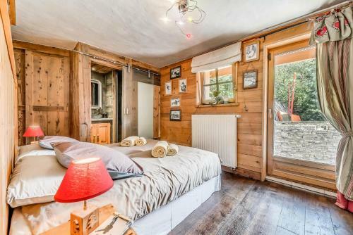 Chalet Iseran - Chalets Pour 15 Personnes 10