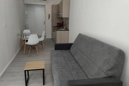 Apartamento Saint Etienne Studio Lot 4