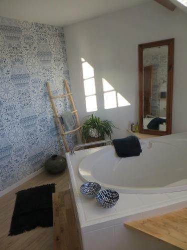Bed & Breakfast Laclos Des Champs