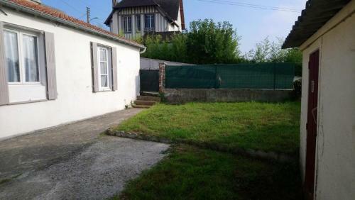 Maison de Vill�giature � Trouville Sur Mer