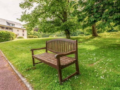 Apartment Le Parc De La Chaumi�re-6