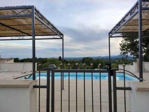 Maison Vagnas, 4 Pi�ces, 6 Personnes - Fr-1-382-174