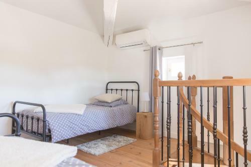 Bed & Breakfast Le Mas Des Alexandrins