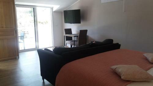 Bed & Breakfast Le Mas Des Alexandrins