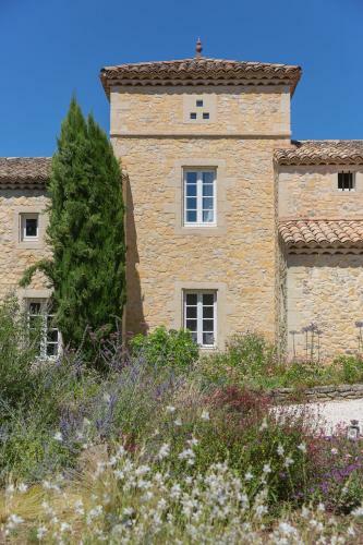 Bed & Breakfast Le Mas Des Alexandrins