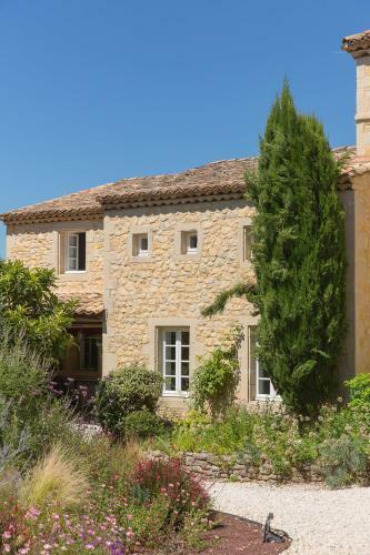 Bed & Breakfast Le Mas Des Alexandrins