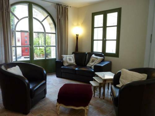Villa Maison De Charme Uz�s, Parking Priv�