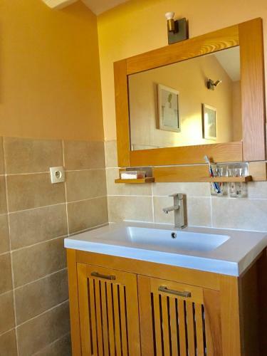 Hostal Villa Les Lucioles