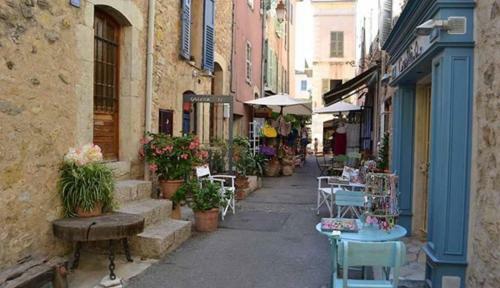 Apartamento Valbonne Maison C?ur De Village