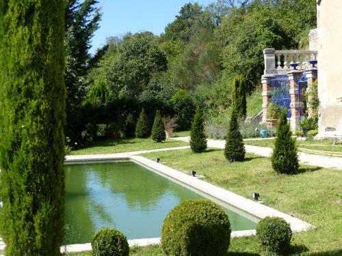Cottage Du Ch�teau "les Sources D'arvory"