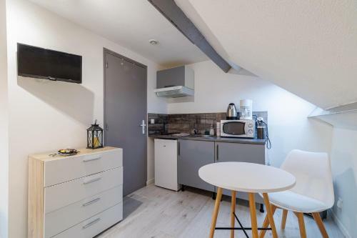 Apartamento Adheco Immobilier
