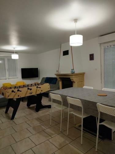 G�te De Pierre Et Christine