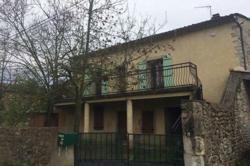 Datcha Dans Les Vignes De Valvign�res