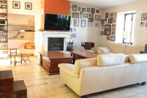 Villa Grande Maison Familiale Avec Piscine En Ard�che