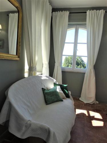 Hostal Ch�teau Montplaisir Charming B&B In Provence