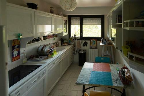 Charming Apartment With Balcony In Vanves