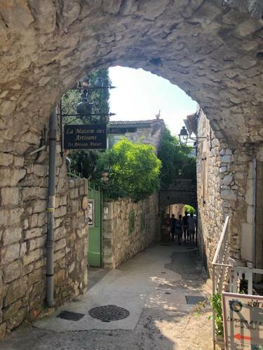 Maison Avec Piscine � L'or�e de La For�t