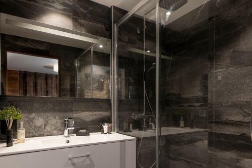 Hotel H�tel Ski Lodge - Village Montana