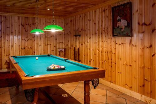Madame Vacances Chalet Cascades