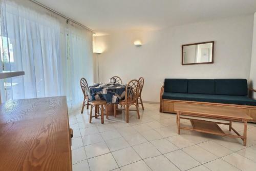 Apartamento Agr�able Appartement Avec Jardin Et Piscine Commune