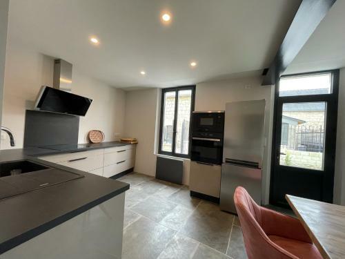 Maison De Caract�re Avec Jacuzzi 7 Places