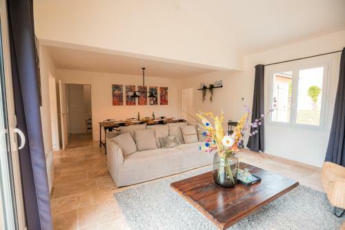 Les Forges Villas - 5 Room Villa For 8 People