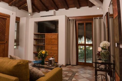 Villa Bella Bed & Breakfast Inn
