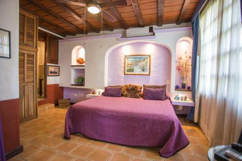Villa Bella Bed & Breakfast Inn