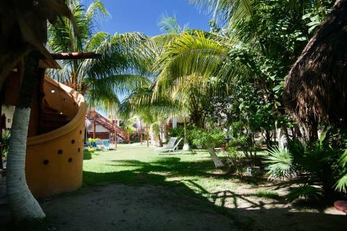 Hotel Golden Paradise Hostel